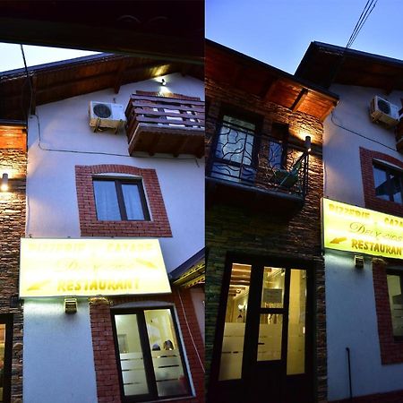 Pensiunea Dely_Cios Vălenii de Munte Екстериор снимка