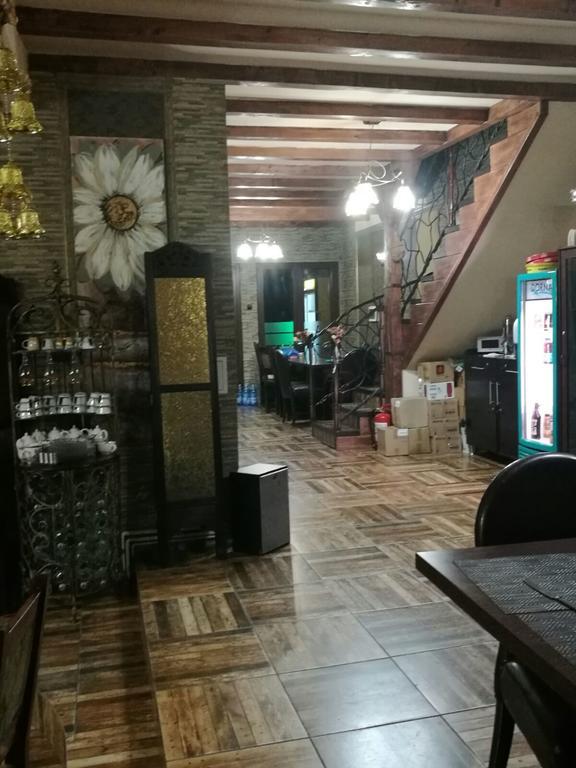 Pensiunea Dely_Cios Vălenii de Munte Екстериор снимка