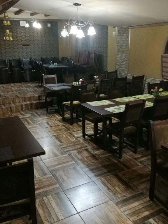 Pensiunea Dely_Cios Vălenii de Munte Екстериор снимка