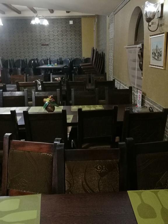 Pensiunea Dely_Cios Vălenii de Munte Екстериор снимка